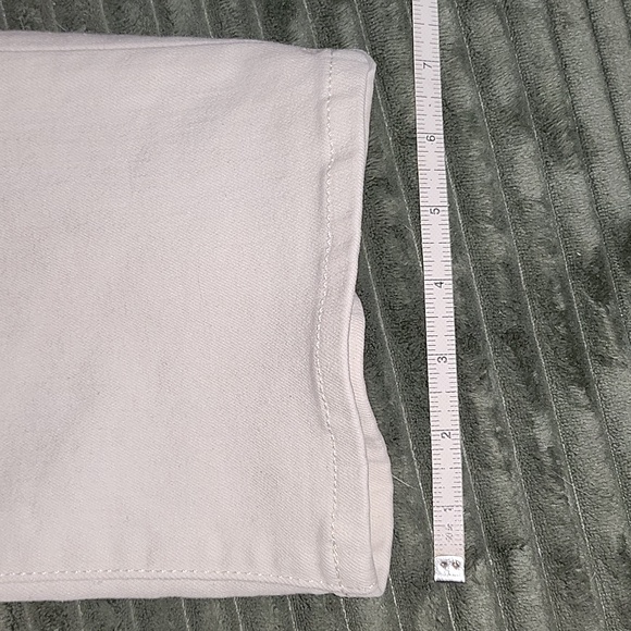 Amazon Essentials Ivory/Winter White/Cream Jeans - Picture 9 of 9